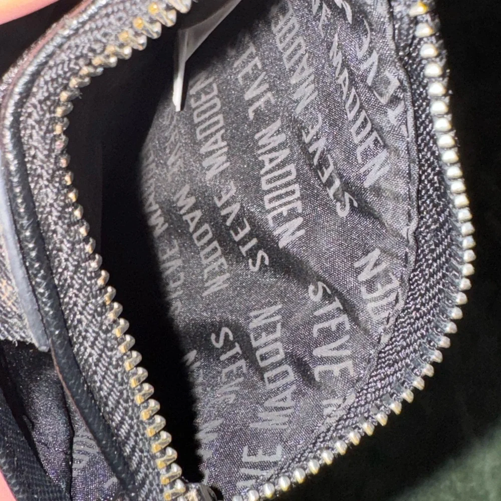 Steve Madden change purse wallet 👛